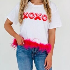 Fantastic Fawn Feather White Top with Red and Pink Ombre “XOXO” Accents